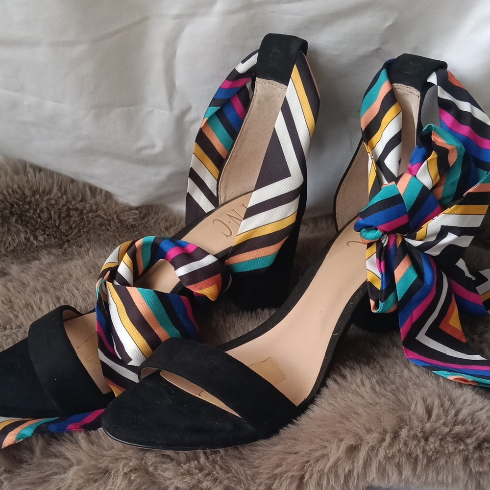 INC International Concepts Black Heels Elegant Design